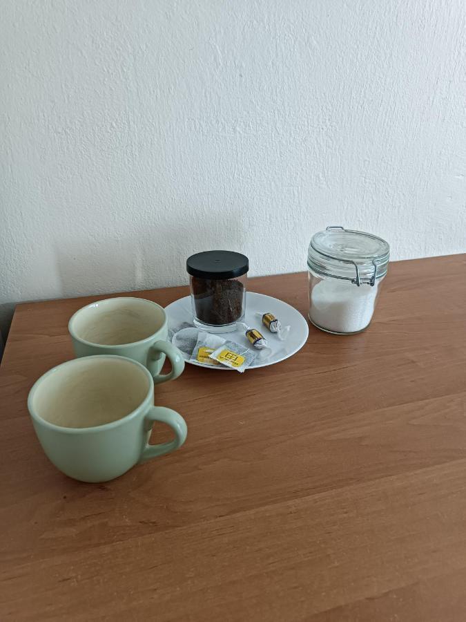 Hostel Sunrise Liwska Warszawa Eksteriør bilde