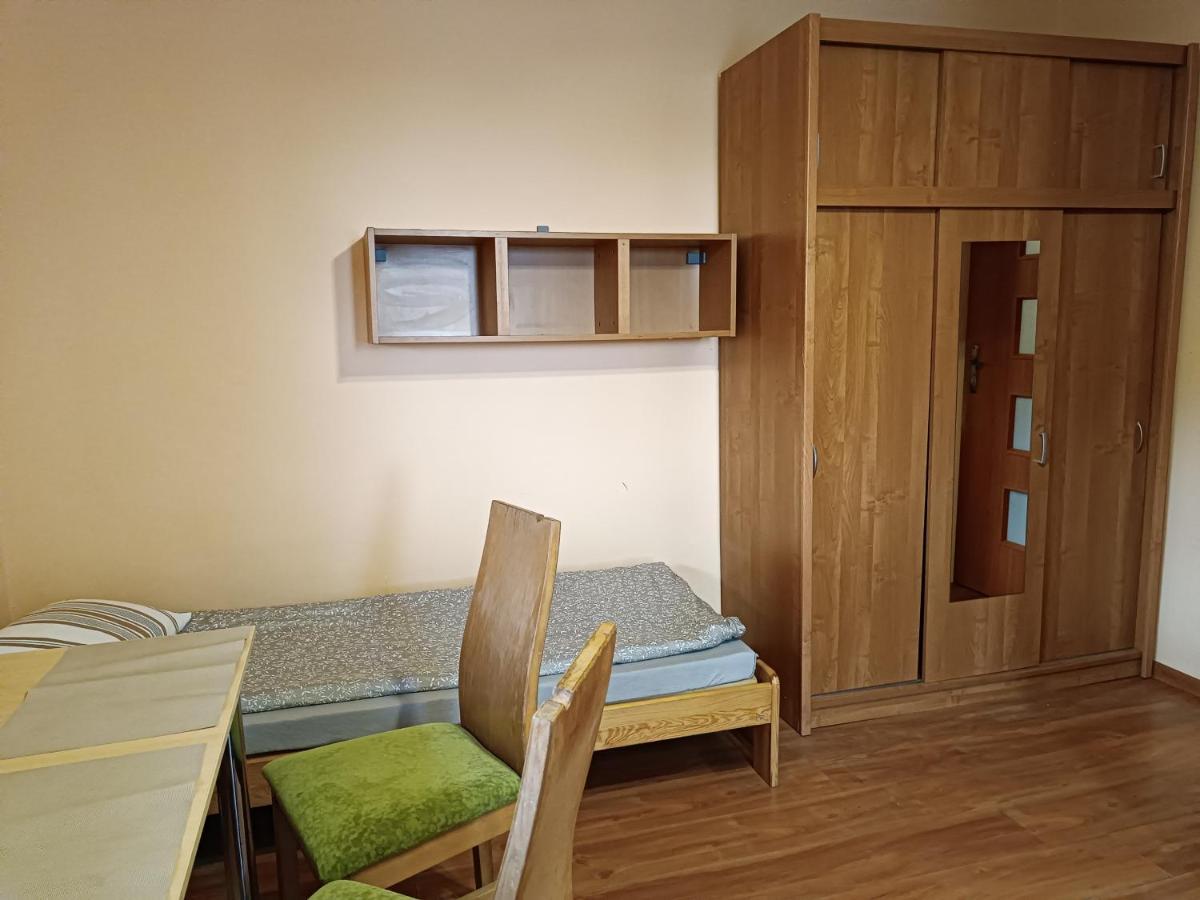 Hostel Sunrise Liwska Warszawa Eksteriør bilde