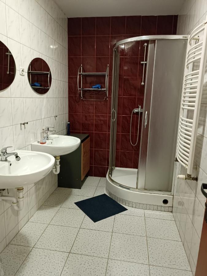 Hostel Sunrise Liwska Warszawa Eksteriør bilde