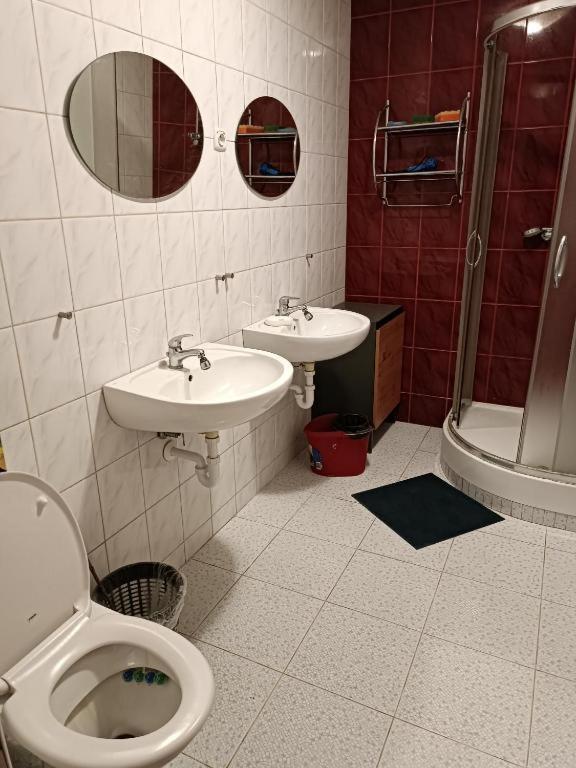 Hostel Sunrise Liwska Warszawa Eksteriør bilde